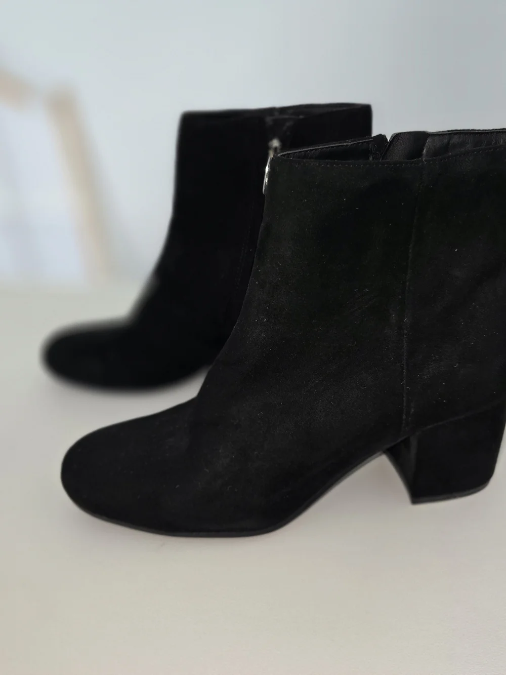 Marc Fisher Comfy Black Suede Ankle Booties with Side Zip - Size 8M 2.5 Heel
